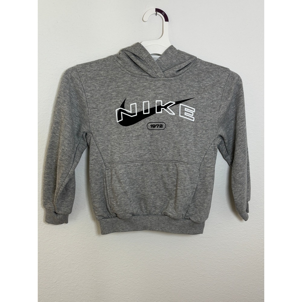 Nike Boys Gray Pullover Hoodie Sweatshirt Logo 1972 Graphic Size 6 M 5-6 Yrs